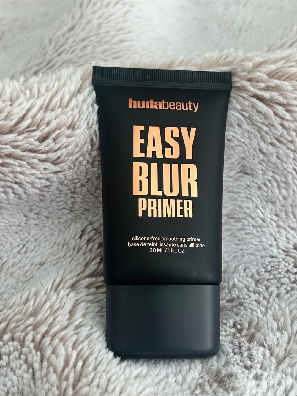 New huda beauty easy blur primer (bronze) - Picture 4 of 6
